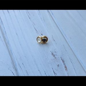 Crystal stud earrings